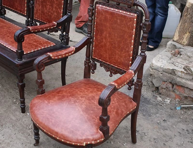 Реставрация старинного кресла