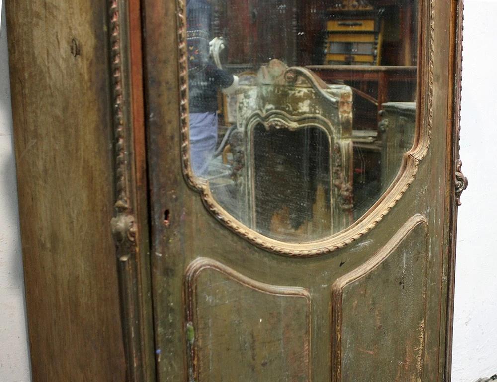 Реставрация антикварного шкафа 19 века