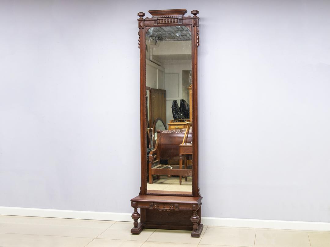 Реставрация антикварного простеночного зеркала