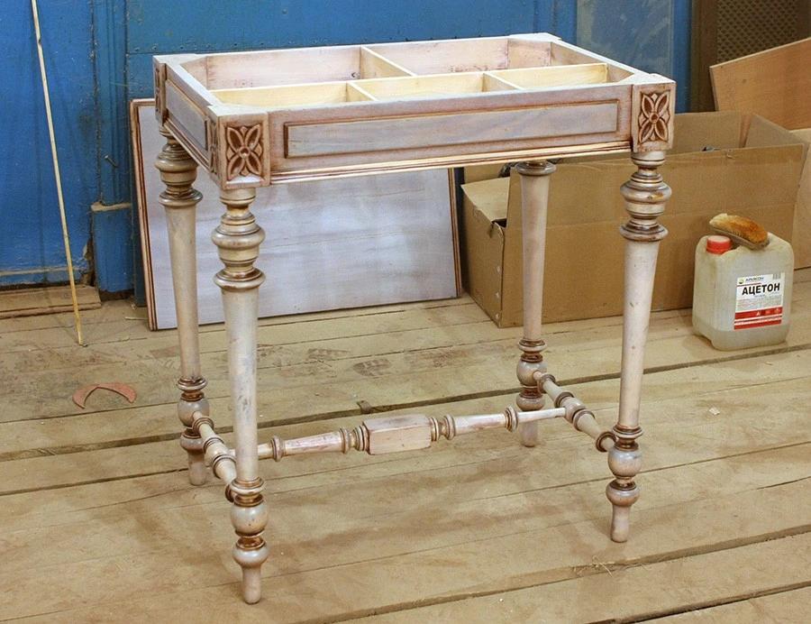 Реставрация столика для рукоделия