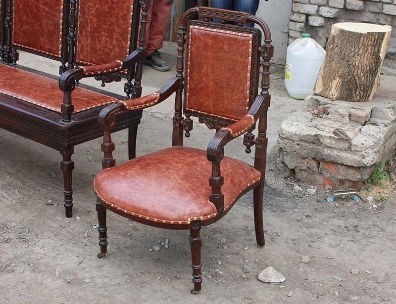 Реставрация старинного кресла